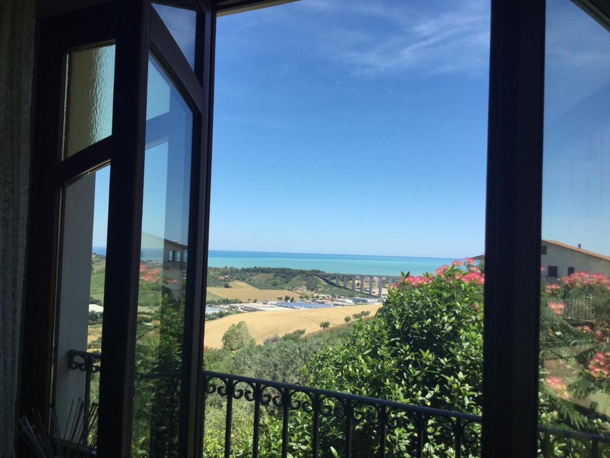 Ellebi B&B Montone  Eksteriør bilde